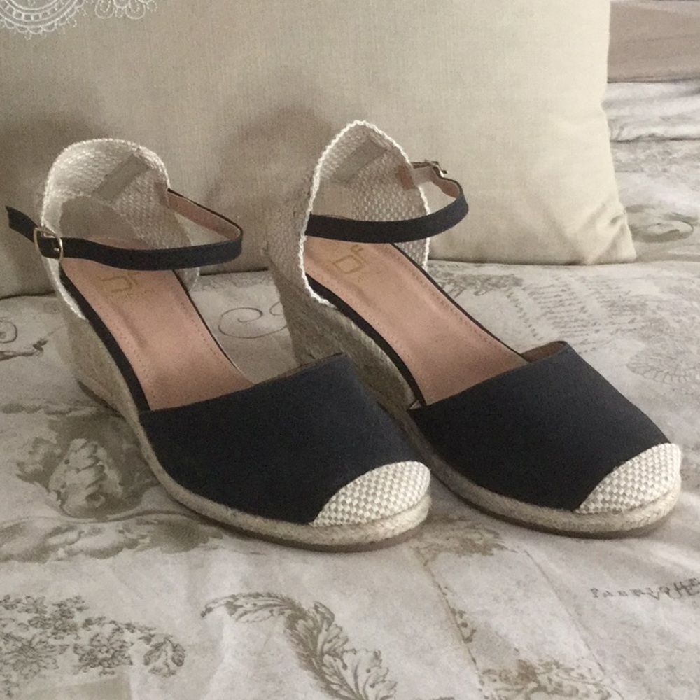 Classy Wedge Heels